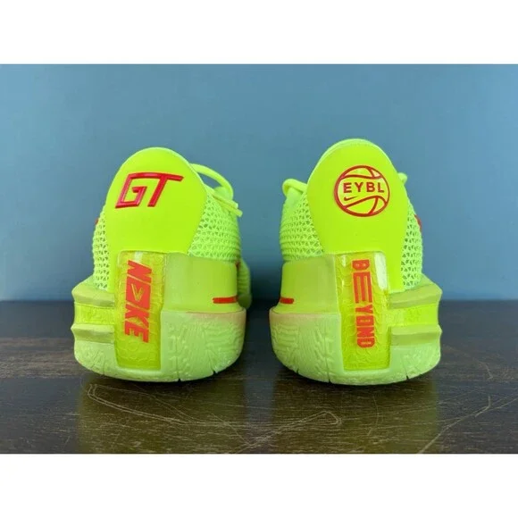 Nike Air Zoom GT Cut EYBL Volt Basketball Shoes Men's Size 10.5 IH3991-700